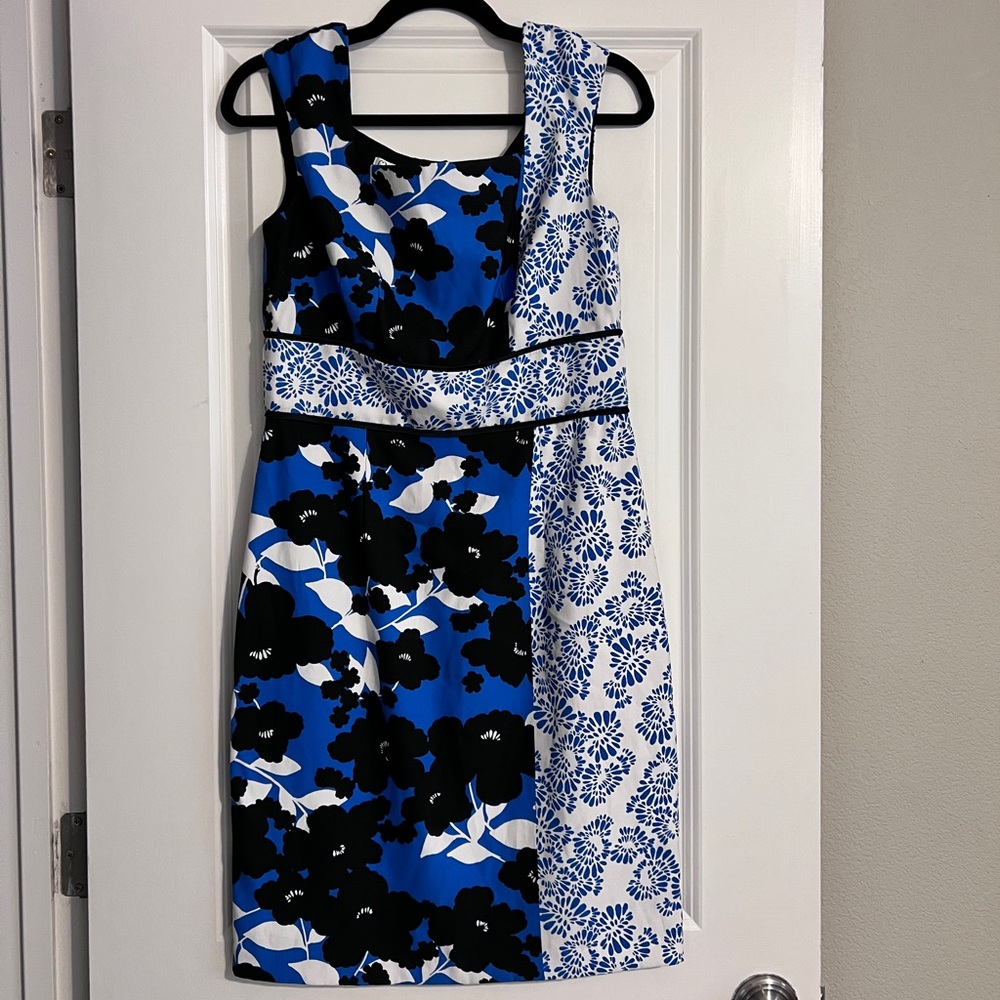Maggy London Blue and Black Floral Midi Dress